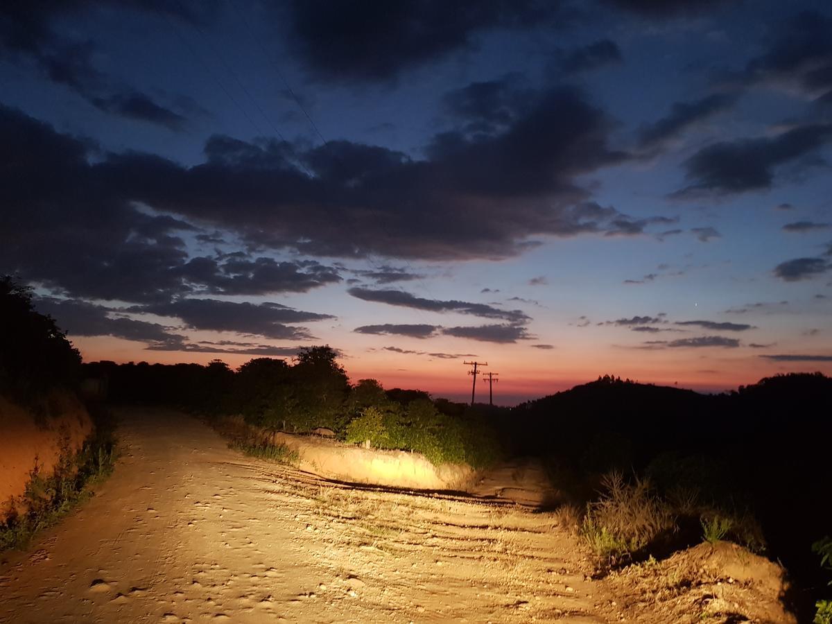 Pousada Recanto Dos Beija Flores Monte Alegre do Sul Εξωτερικό φωτογραφία
